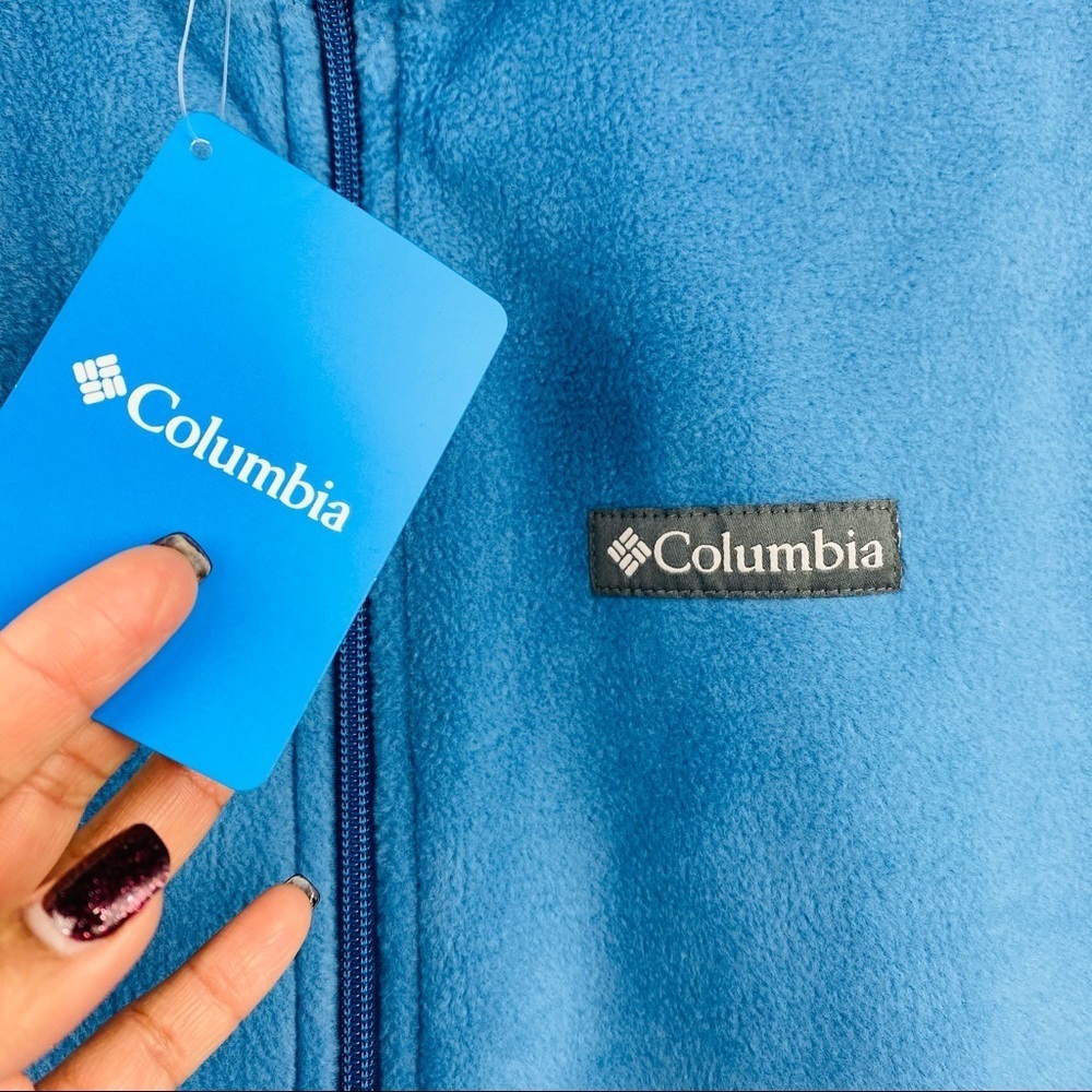 Men’s Columbia Blue Vest - Picture 5 of 5